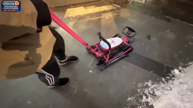 ДАНИЛА ГОРИЛЛА СЛОМАЛ ДЕТСКИЕ САНКИ смотреть онлайн