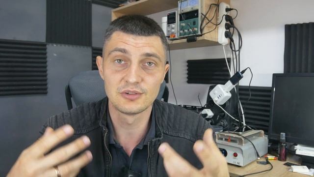 Опасные пауки в Херсоне, Толя это Евгений, помощь может навредить смотреть онлайн