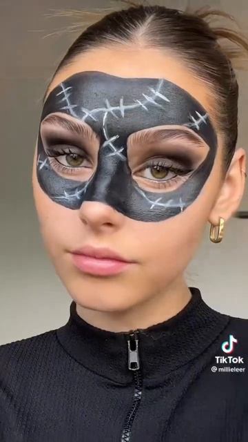 Unique halloween cat woman makeup #halloween #halloweenmakeuplook #halloween2022 смотреть онлайн