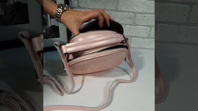 Женская сумка из натуральной кожи Angela Bernardi смотреть онлайн