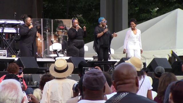 Gladys Knight (Live)-"Midnight Train To Georgia"-2024 Indiana State Fair смотреть онлайн