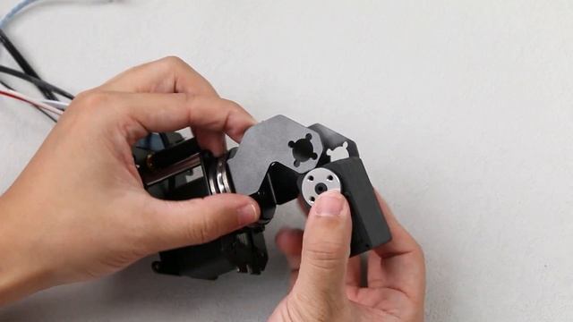 2 Axis Pan-Tilt Camera Assemly Tutorial, 360° Omnidirectional High-Torque, for Raspberry Pi 4B/5 смотреть онлайн