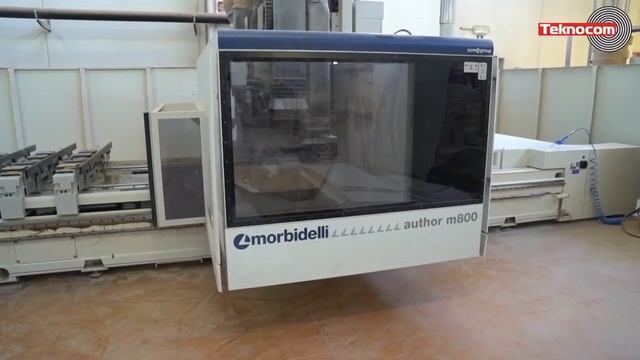Morbidelli M800 - обрабатывающий центр с ЧПУ для сверления и фрезерования смотреть онлайн