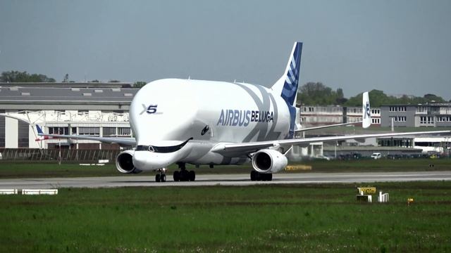 AIRBUS A330-700L BELUGA XL (4K) F-GXLN