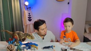 Распаковка новых динозавров от «Mattel»