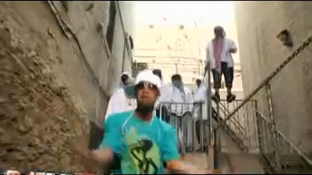 Cheily Ft. Vakero Sigan Hablando(Video Oificial)MASFLOWTEAM смотреть онлайн
