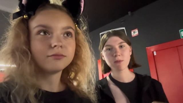 Vlog/Сходили на новый фильм про леди баг и супер кота/Искупались в фонтанах смотреть онлайн