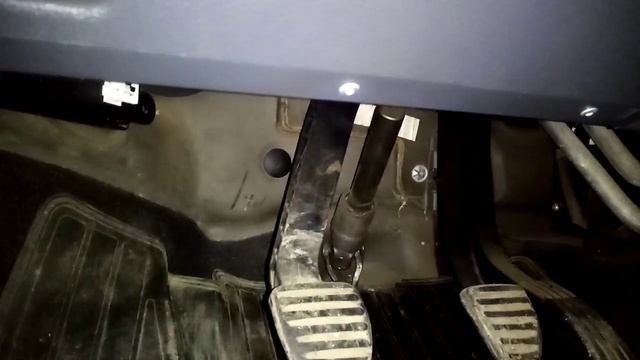 ⚡⚡⚡Не горят стоп сигналы  ВЫЯВЛЕНА ПРИЧИНА!  Рено Логан, Логан 2, ЛАДА ЛАРГУС, РЕНО САНДЕРО✨