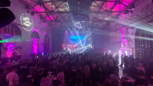 Корпоратив.