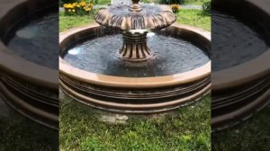 Королевский фонтан античная бронза. Садовый фонтан.