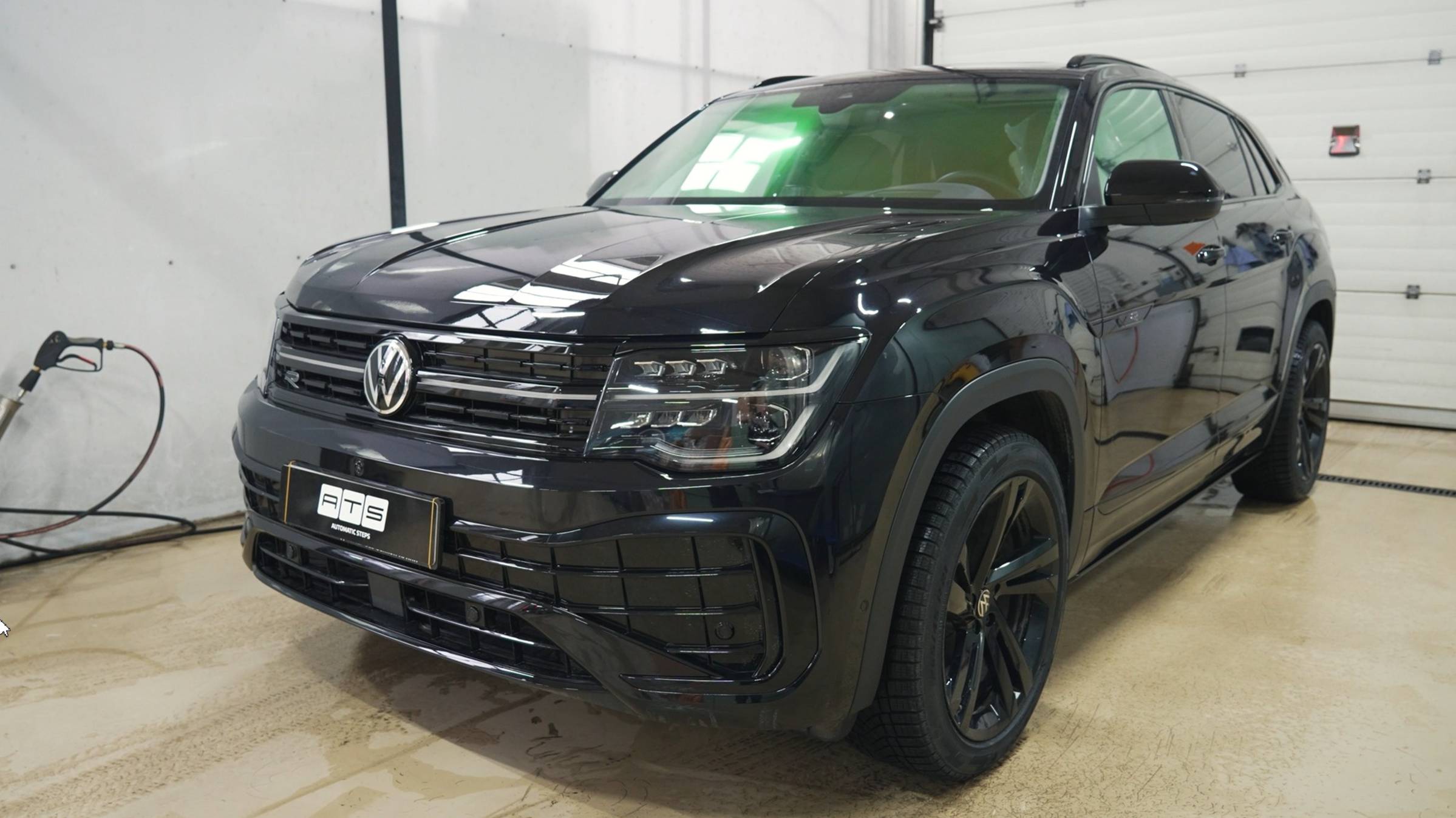 Volkswagen Teramont X - Электропороги ATS смотреть онлайн