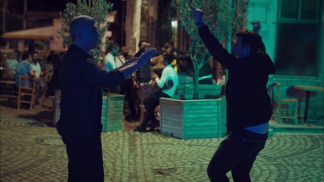 İstanbullu Gelin 54. Bölüm - Müthiş Haber смотреть онлайн