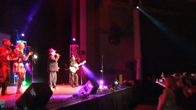 Boy George - Karma Chameleon - Live Performance - Pride Ball 2010 смотреть онлайн