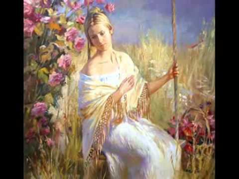 "Мне берёзка дарила серёжки", муз. А.Аверкина, В.Харитонова.