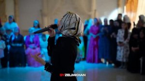 МАЛИКА КАВРАЕВА - ХИЛА