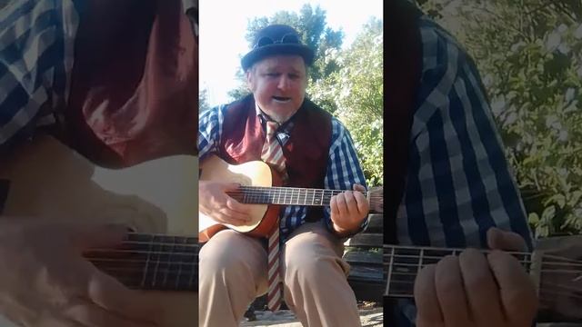 Mungo sings his song " What it's about". смотреть онлайн