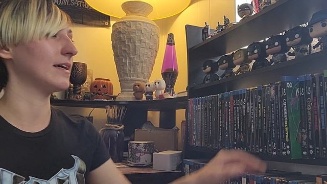 Epic DC COMICS Movie Shelf!! Dozens of Blu-Rays, DVDs, Steelbooks & TV Shows!!! Collection Video! смотреть онлайн