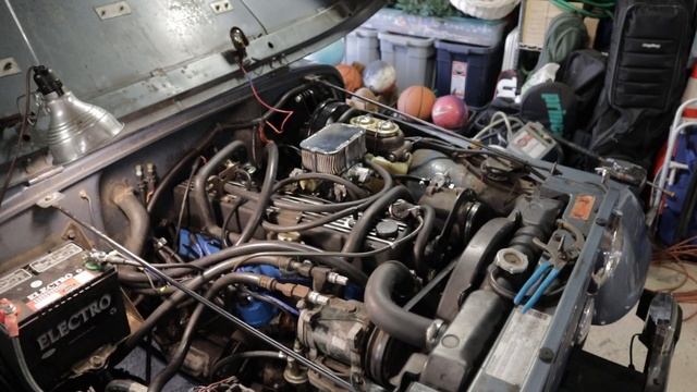 CJ7 Jeep Engine Flushed With Liqui Moly Engine Flush Plus смотреть онлайн