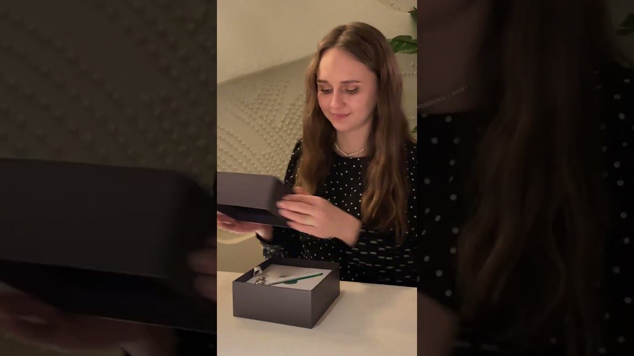 Как отметить 14 февраля и что подарить? #marutaka #shortvideo #подарки #идеиподарков смотреть онлайн