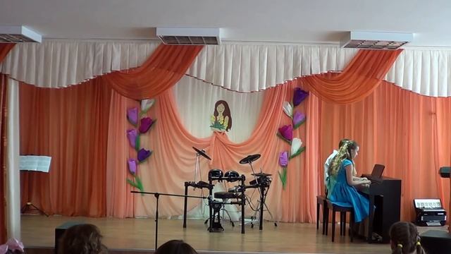 Симонова Юлия, Векшина Алёна, Потапов Степан, п. Лонгъюган, И. Тамарин "Старинный гобелен" смотреть онлайн