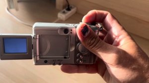 Canon PowerShot A80 old photo camera digital 4.0MPx zoom lens compact device test