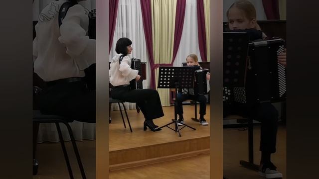 Моменты с творческой встречи с М.В .Власовой . Видео Баталовой Елены . 2025 год . Мастер-класс . смотреть онлайн