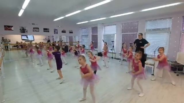 карина еноты весь смотреть онлайн