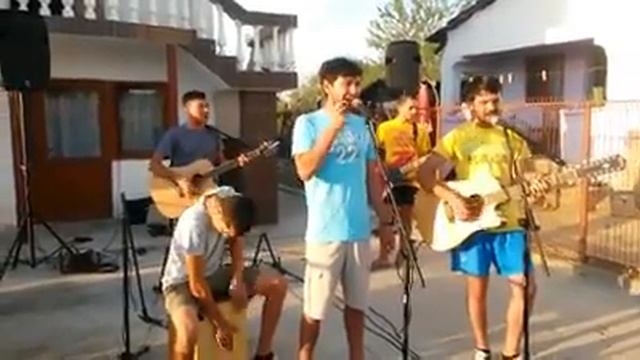 Roga Roga recrute les indiens a brazza Extra musica смотреть онлайн