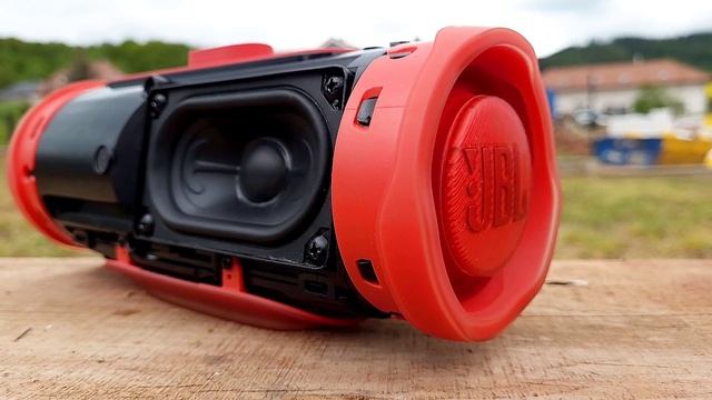 JBL Charge4 GG short LFM bass Test! 💥 смотреть онлайн