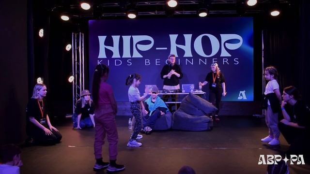 Милана Семенова (win) vs. Альбина Поливцева vs. Рита Ларионова / Hip-Hop Kids Beginners Аврора Fest смотреть онлайн