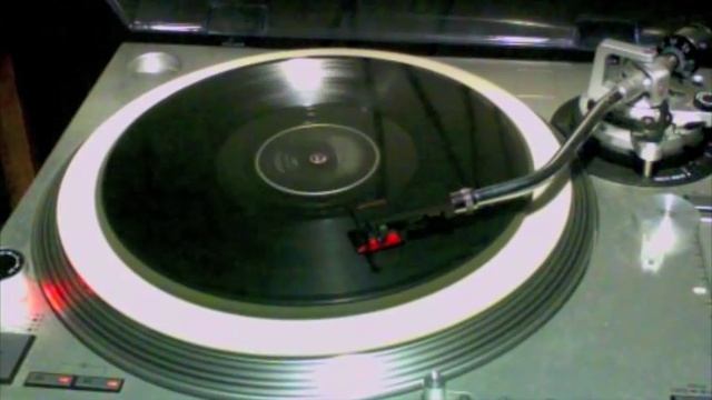 Donnie Elbert - Leona 78 rpm! смотреть онлайн
