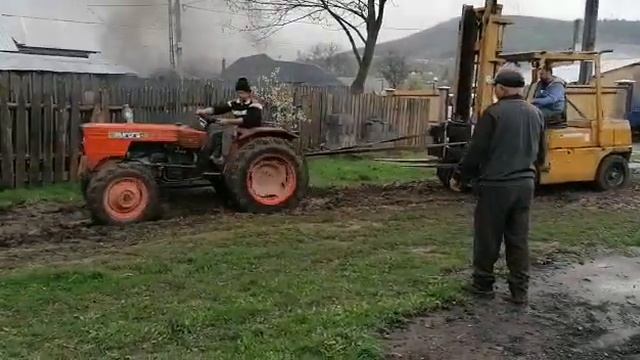 Aurora 45 scoate Motostivuitorul inpotmolit смотреть онлайн