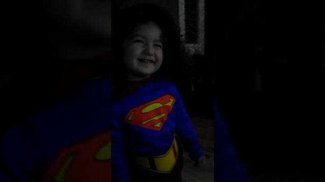 Freya Christmas prezzie Supergirl costume saving the day 2016 смотреть онлайн