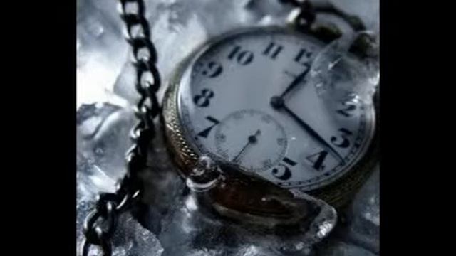 Olga Segreti abbasso gli occhi e mento. смотреть онлайн