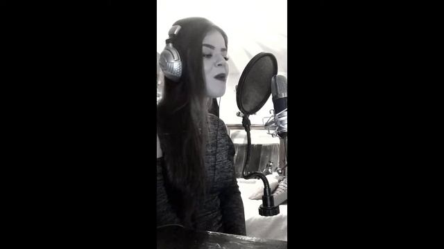 Shape of You- Ed Sheeran (Cover by Clare Lyon) смотреть онлайн