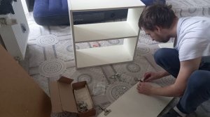 За 40 минут собрал кухонную полку