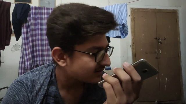iPhone Yaha Pe Sabse Sasta Milta Hai? 😱 смотреть онлайн
