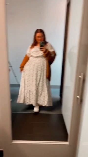Plus size outfits #ootd #ootw #plussize #plussizetravel смотреть онлайн