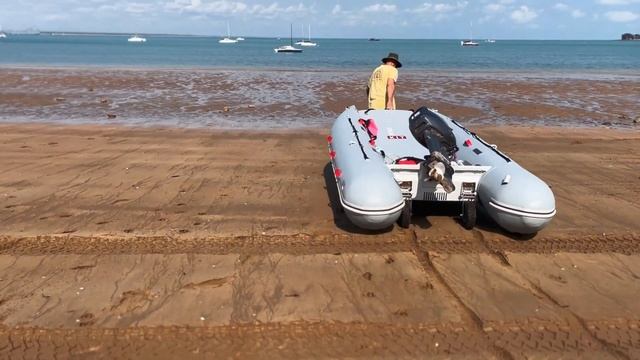 We try out our True Kit inflatable boat. This portable boat fits into our expedition truck. смотреть онлайн