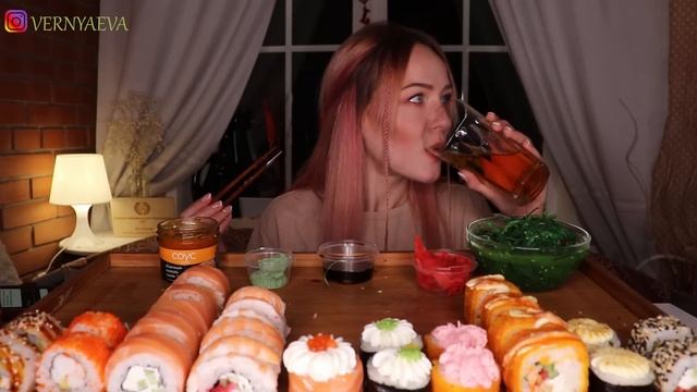 🍿 MUKBANG | РОЛЛЫ/СУШИ | SUSHI/ROLLS | не ASMR