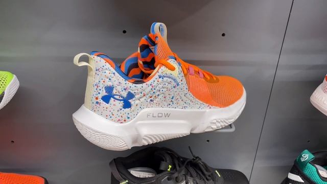 Under Armour Flow FUTR X 2 “Carnival - Citrus Blast” - SKU: 3026757-100 смотреть онлайн