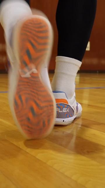 Футзальная модель Joma Top Flex смотреть онлайн