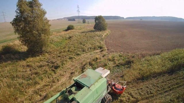 Kombajn na sklizeň konopí смотреть онлайн