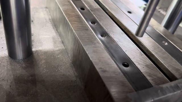 Станок - пресс для прокалывания (пробивки) технологический отверстий в профиле смотреть онлайн