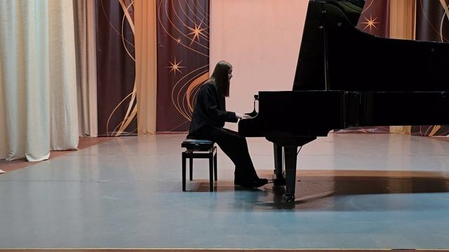 Хакимова Алина, Й. Гайдн Соната e moll Hob.XVI:34, I.Presto ,Я. Сибелиус " Этюд" смотреть онлайн