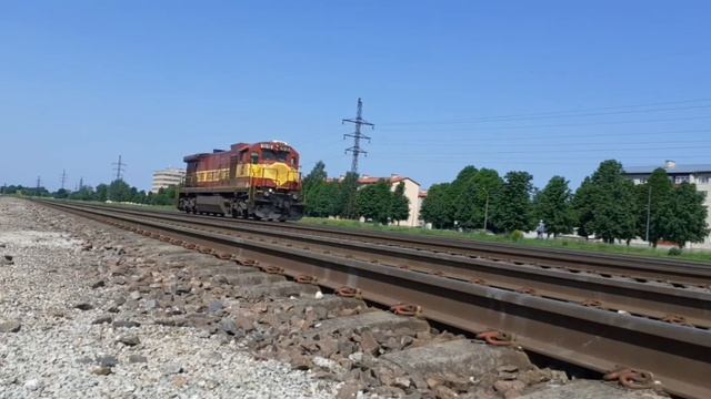 Маневры GE C36-7i на станции Нарва. смотреть онлайн