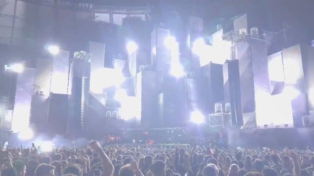 Korolova // Coming Home (ID?) @ Só Track Boa BH смотреть онлайн