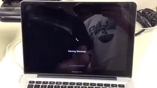 How to Run Bootcamp on your Mac смотреть онлайн