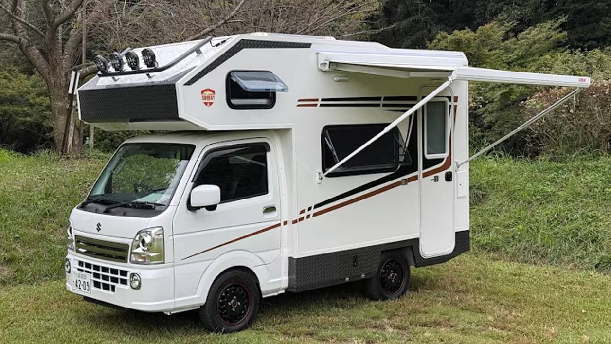 [4K] ビジホみたいな軽キャンカーに乗ってみた【SUNDAY COMPACT】