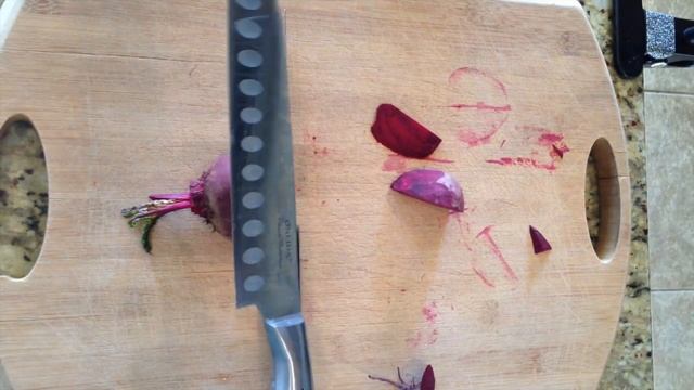 How to make a beet stamp and a beet crayon смотреть онлайн